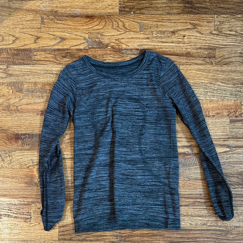 Lululemon Black and Grey Long sleeve Shirt